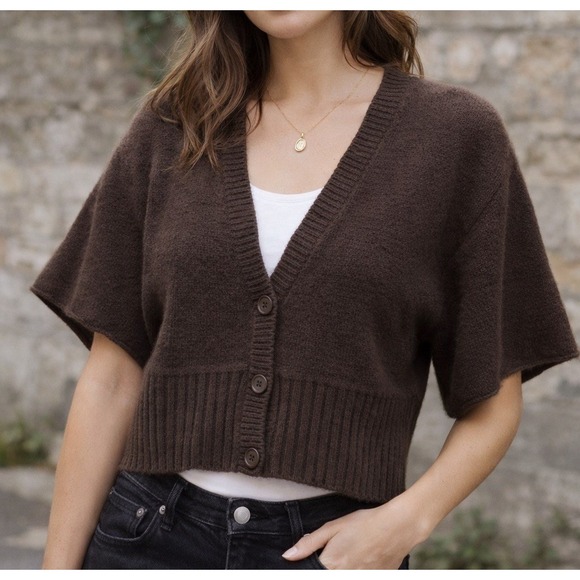 GAP Sweaters - Gap Cardigan Sweater Women Large Brown Lambswool Dolman V-Neck Cropped